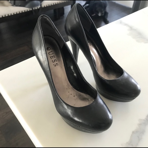 Guess pumps - Picture 1 of 3